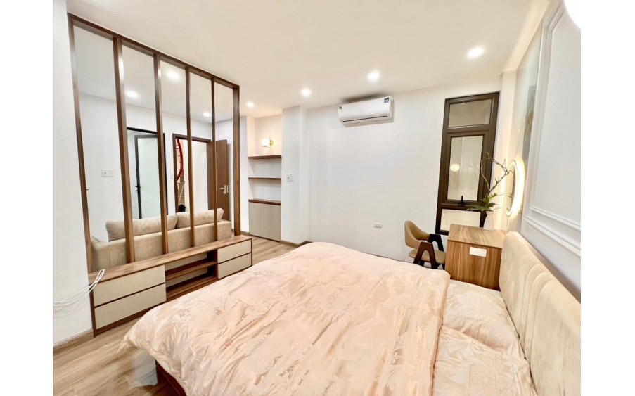 Bán nhà phố Cự Lộc, Thanh Xuân 56m, 4 tầng. Giá: 5.45 tỷ