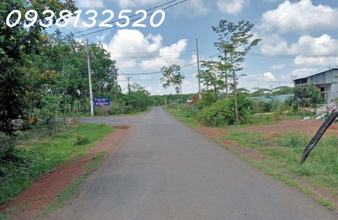 Chính chủ bán 243m2 đất có thổ cư ngay QL13 giá 290TR. Cam kết rẻ nhất thị xã Bình Long