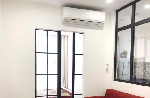 Bán căn hộ 2PN, 65m2, nội thất đầy đủ, ban công Đông Nam tại Hồ Gươm Plaza Hà Đông - Giá: 1.75 tỷ