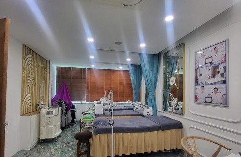 Bán nhà Sư Vạn Hạnh Q.10 - Lô góc 2 Mặt tiền xe hơi - Đang kinh doanh Spa