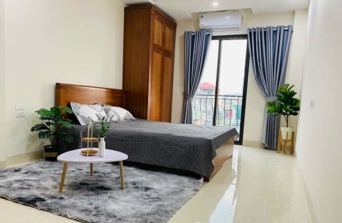 Hoàng tử! Nhà đẹp phố  Đỗ Đức Dục, 44m2, ngõ ô tô, dân trí cao, văn minh, 4 tỷ 8