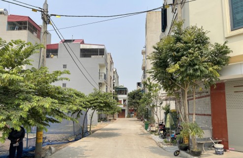 Bán đất phân lô tái định cư Vân Canh, 40m, đường 6m có vỉa hè thông thoáng, 50m ra đường Vành Đai 3,5. gần chợ, trường học