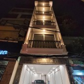 Hoooot Bán gấp căn nhà ngõ Hoàng Văn Thái, quận Thanh Xuân 50m² nhà 7 tầng oto vào nhà giá 10tỷ