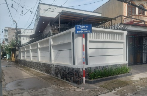 Cần bán nhà tổ 8, ngõ 63, đường Nguyễn Khuyến, Đồng Tiến, Tp Hòa Bình