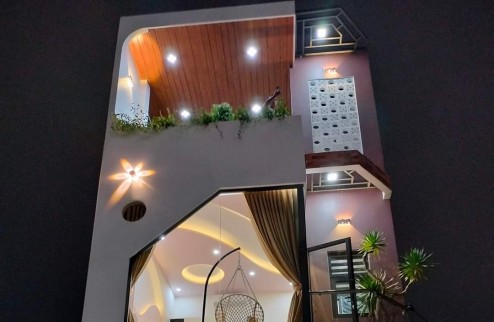 Bán nhà 2 tầng 2 mê sát đường Hoàng Thị Loan, Hòa Minh, Liên Chiểu, Đà Nẵng