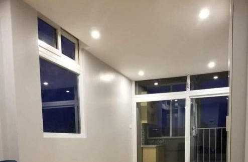 BÁN TÒA CĂN HỘ Q. ĐỐNG ĐA DT110M2 X 10T_GIÁ 18 TỶ LÔ GÓC_THANG_MÁY DTHU 120TR/THG