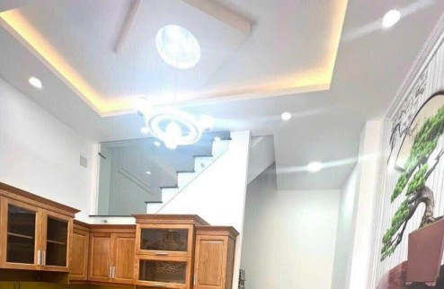 Bán Gấp Nhà 3 Tầng đúc 50m2 Võ Văn Ngân- Chợ Thủ Đức chỉ nhĩnh 2 tỷ,không quy hoạch