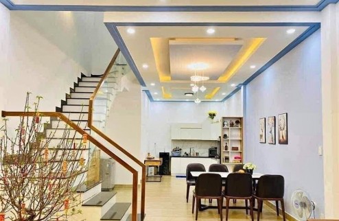 Căn Vip Phố Văn Trì, 30m2, 5 Tầng giá 3 tỷ, Oto Gần ,Tặng Nội Thất