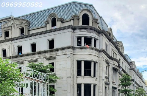 Bán nhà Nguyễn Xiển cạnh The Manor, 85m2, 5,5x16m, 6 tầng, kinh doanh tốt