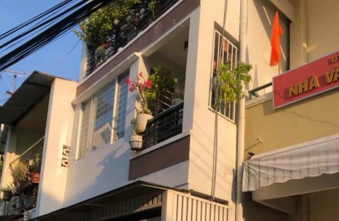 Bán nhà phố 3 tầng hẻm ô tô Quốc Tuấn, Phước Tân - Nha Trang