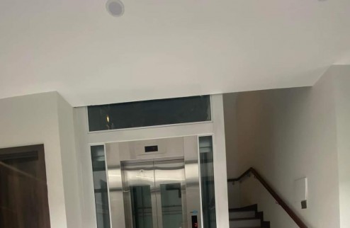 Bán nhà phố Hoàng Cầu - Đống Đa,5 tầng thang máy, MT 12m, ngõ to như phố, kinh doanh, văn phòng cực tốt.