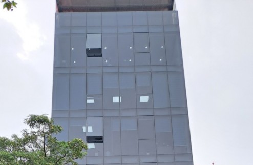 Mặt Phố Khúc Thừa Dụ, 100m, Mt 6m, 7 tầng, vỉa hè, thang máy, siêu kinh doanh, thông sàn, 35 tỷ.