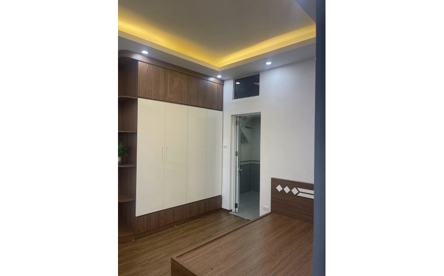 Bán Căn Chung Cư CT3A Số 10 Đại Lộ Thăng Long 90 m2 .