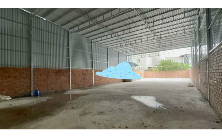 Cho thuê kho Lê Văn Lương, 10x30m, giá 25 triệu