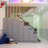 Bán nhà lầu mới đẹp sổ riêng thổ cư đường oto gần UBND Tân Vạn chỉ 2tỷ4