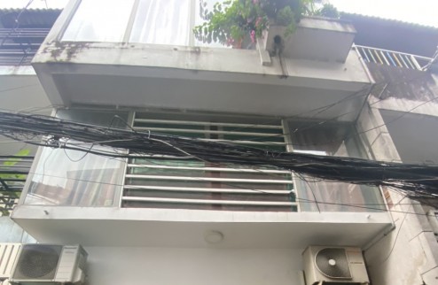 Cần bán rẻ nhà phố xinh 4.2 x 5m 1 trệt 2 lầu Nguyễn Lâm Phú Nhuận TP.HCM