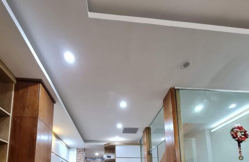 Bán gấp nhà riêng 5 tầng lô góc DT 50m2 full nội thất xịn ở ngay có Gara ô tô chỉ 9 tỷ