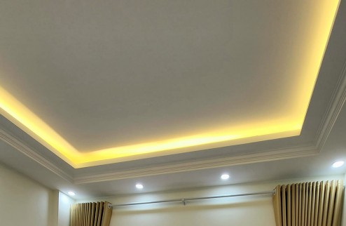 Bán ngôi nhà 41m2 phố An Dương, Tây Hồ Dân xây 3 ngủ 2 Ô tô tránh 10m 3.2 Tỷ