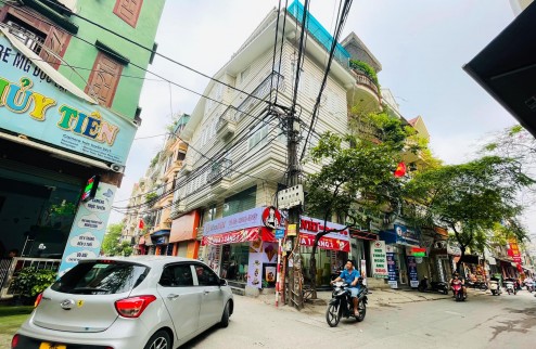Nhà đẹp phố Nguyễn Thái Học - 50m2/5T/Mt 5m, ô tô tránh, kinh doanh sầm uất, nhỉnh 7 tỷ