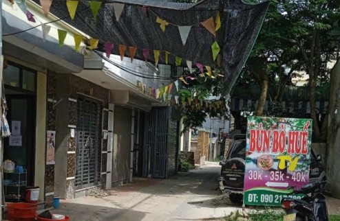 Nhà bán Tân Phú gần Đầm Sen Quận 11, giáp quận 6, NHÀ MỚI CHỦ ĐANG Ở 3 TẦNG BÊ TÔNG