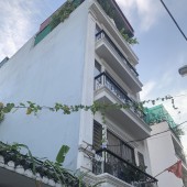 bán nhà lô góc Ngọc Lâm-Nguyễn Văn Cừ, 65m² x 5tầng, gara, full nội thất