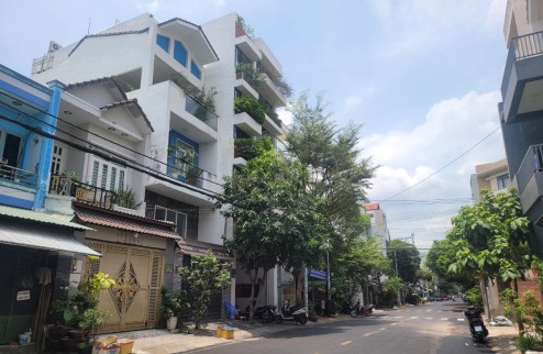 Bán nhà MT 8m, Tân Phú khu bàn cờ, 150m2, 2 tầng, 2PN, 2WC, giá 18,x tỷ TL