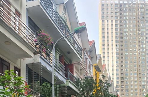 Bán Nhà Đẹp Nhất Phố Trần Phú, Hà Đông, 60m2, 5 Tầng Chân Toà Hồ Gươm Plaza kinh doanh vip