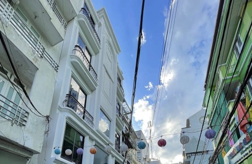 Bán nhà mặt phố Phan huy ích xây: 5 tầng  Mt: 7.5m PHỐ CỔ 5 TẦNG MẶT TIỀN RỘNG KINH DOANH SẦM UẤT