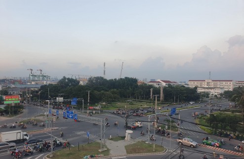 Quận 7 - mặt tiền kinh doanh sầm uất đường Nguyễn Văn Linh sát bên khu chế suất tân thuận - phường tân thuận tây