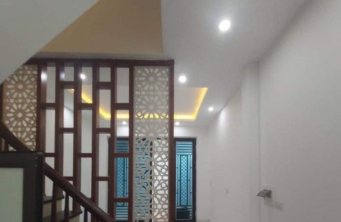 CC BÁN NHÀ MINH KHAI 50M2- 4T Ô TÔ 20M Ở LUÔN SỔ ĐỎ GIÁ CHỈ 3 TỶ 990