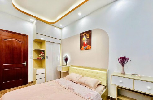 Nhà cực đẹp Bình Thạnh, 3pn, có phòng ngủ tầng trệt, 5.5x7.5, chỉ 3.x tỉ.
