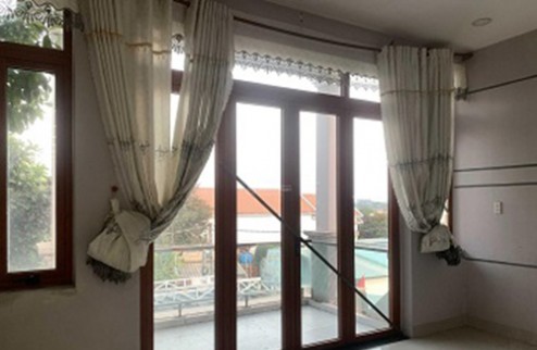 Cho thuê nhà nguyên căn 150m2 full nội thất, Phường Long Bình Tân, TP Biên Hòa.