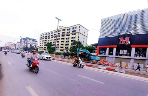 Siêu hiếm, Mặt Phố Giải Phóng,Quận Hoàng Mai,  140m x 5T, Giá chỉ hơn 29 tỷ.