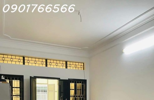 Bán đất tặng nhà, Phố  Lê Trọng Tấn, quận Hoàng Mai, 160m x  4T, Giá nhỉnh 15 tỷ.