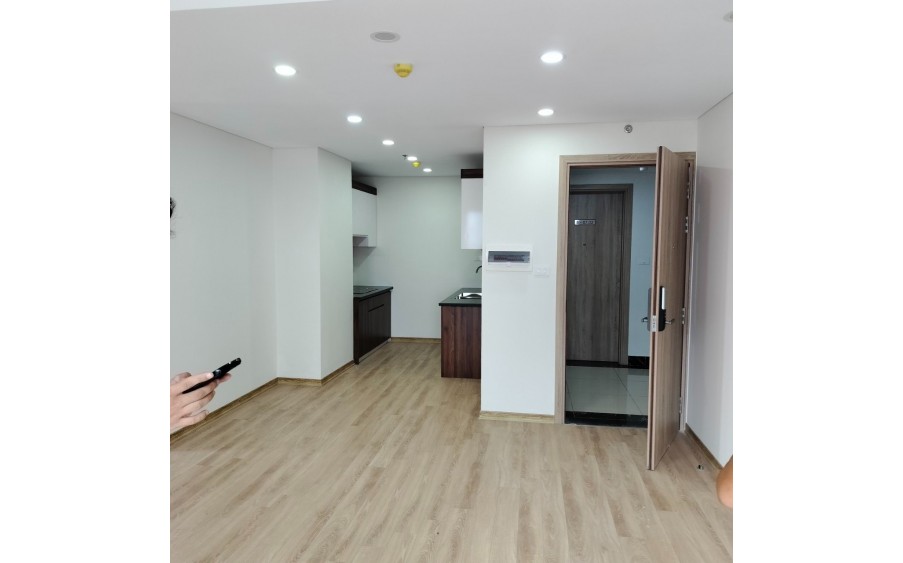 Hàng Hot !Tây Hồ River View  3PN 2WC , căn góc, BCĐN Tây Nam 92m2 giá  3.5 tỷ