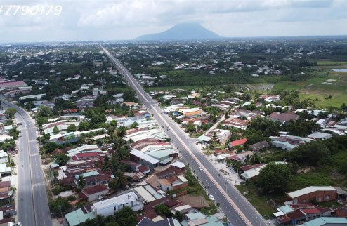 Đất mặt tiền đường Trần Phú - Vị trí đắc địa tại Thị Xã Hòa Thành