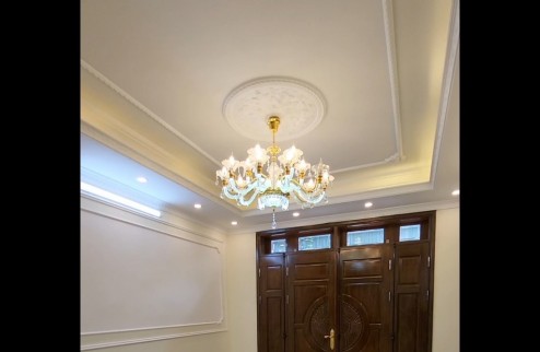 Nhà đẹp Đàm Quang Trung, Long Biên 50m2, 5 tầng, MT 4m, ô tô, kinh doanh, gần phố, hơn 5,5 tỷ