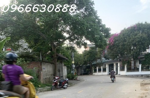 Bán đất mặt đường Tôn Đức Thắng TP Tuyên Quang Mặt tiền 4m dài 20m Chỉ 1.3 tỷ gọi ngay: 0966630888