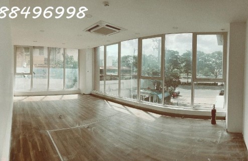 [ 30m²  ]Cho Thuê Văn Phòng Tại Orient Building Quận 4 - View SôngThoáng Mát Quanh Năm