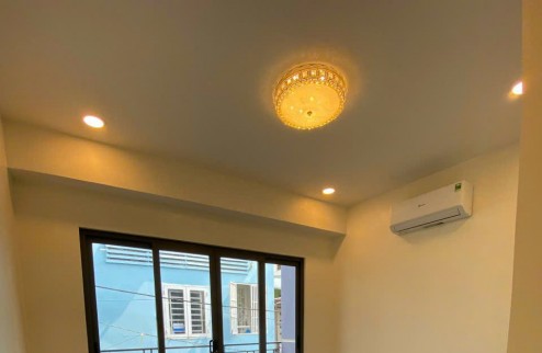 Tô Hiến Thành Quận 10, 60M², 3 Tầng mới đẹp, Hẻm 1/ 15m ra Mặt Tiền, giá 7.95 tỷ