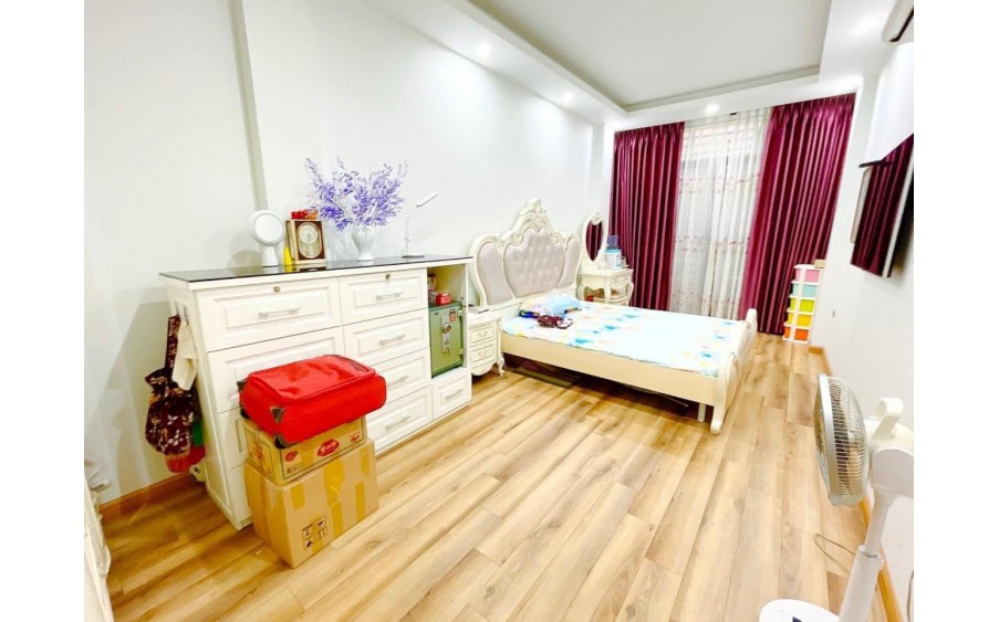 XUÂN ĐỈNH DIỆN TÍCH 32m2 - NHÀ ĐẸP Ở LUÔN , 50M Ô TÔ TRÁNH