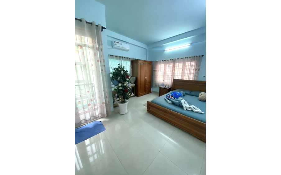 Bán Nhà 70m2, 4 tầng, 5PN, Giá 6.9 tỷ Nơ Trang Long, Bình Thạnh