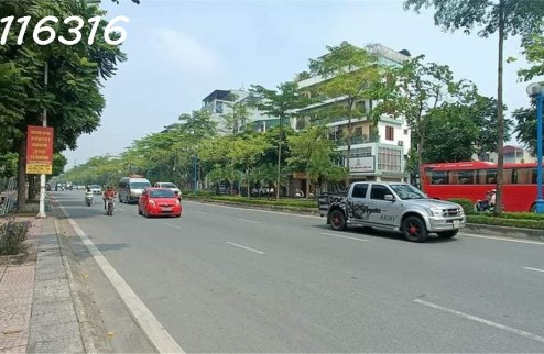Mặt phố Cổ Linh, kinh doanh đỉnh, 110m2 giá chỉ 210 triệu/m2