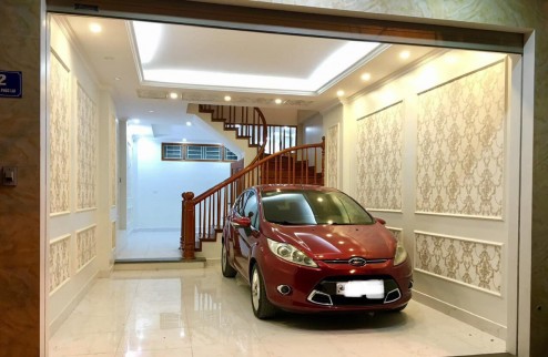 Bán nhà đẹp Nguyễn Phúc Lai 55m2, 6 tầng, MT 4,2m, Kinh doanh – gara ô tô giá 12,x tỷ