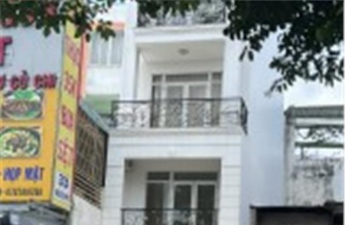 Gia Đình bán gấp nhà mặt tiền Nguyễn Văn Thương ( D1 cũ ) Dt 5m x 22m nhà 2 tầng giá 19 tỷ