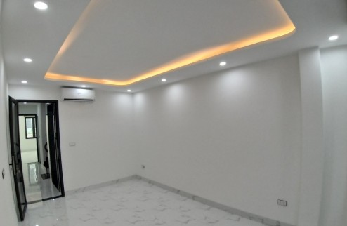 XUÂN THỦY - CẦU GIẤY - NHÀ ĐẸP 46M2 X 6 TẦNG THANG MÁY - PHÂN LÔ 2 MẶT TIỀN Ô TÔ - KD SẦM UẤT NGÀY ĐÊM