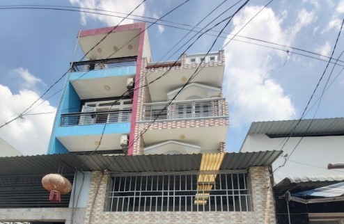 Bán nhà mặt tiền đường số 13 phường Bình Hưng Hòa A 4.2x17 đúc 4 tấm nhà đẹp giáp Tân Phú.