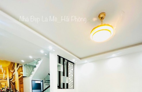 NHÀ LÔ GÓC ĐỘC LẬP MIẾU HAI XÃ XÂY MỚI ĐẸP LONG LANH