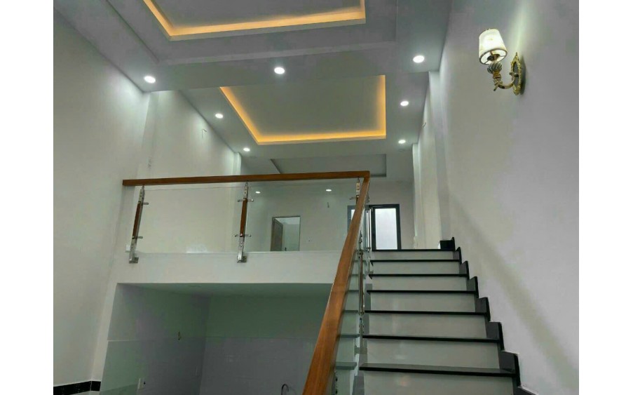 60M2 HẺM OTO NGANG 4 - SIÊU RẺ - HẺM Ô TÔ NGAY CỬA QUẬN 12 P. HIỆP THÀNH .GIÁ CHỈ 2,79 TỶ.