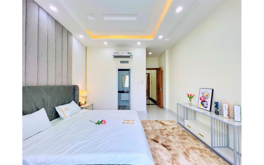 Giảm 1.5 tỷ! Nhà riêng 70m2, 5 tầng full nội thất – HXH Quang Trung, P8, GVấp